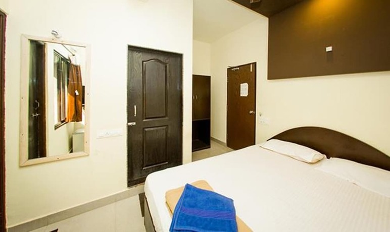 Imagen general del Hotel FabExpress Morjim Highland With Swimming Pool. Foto 17