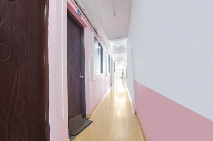 Imagen general del Hotel FabExpress Neelratna, Calangute. Foto 3