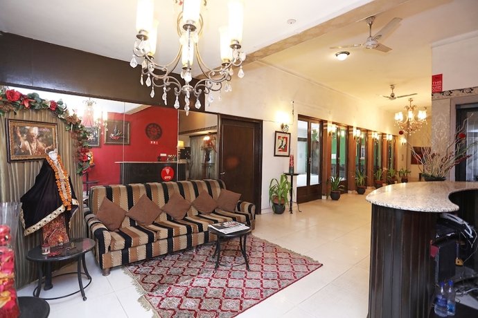 Imagen de los interiores del Hotel FabExpress Pulse Impulse. Foto 16