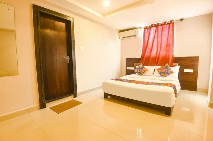 Imagen general del Hotel FabExpress Raj Imperial by Rivasa, Calangute. Foto 4