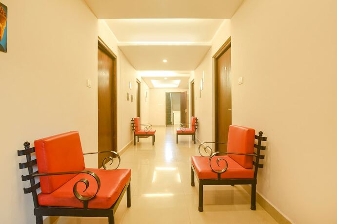 Imagen general del Hotel FabExpress Raj Imperial by Rivasa, Calangute. Foto 11