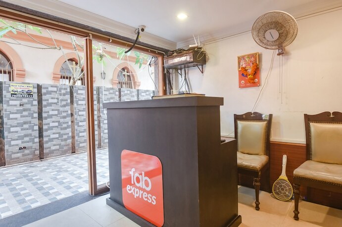 Imagen general del Hotel FabExpress Raj Imperial by Rivasa, Calangute. Foto 14