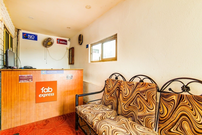 Imagen de los interiores del Hotel FabExpress Seafinity Resort. Foto 17