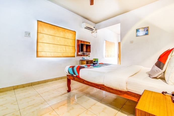Imagen de la habitación del Hotel FabExpress Seafinity Resort. Foto 16