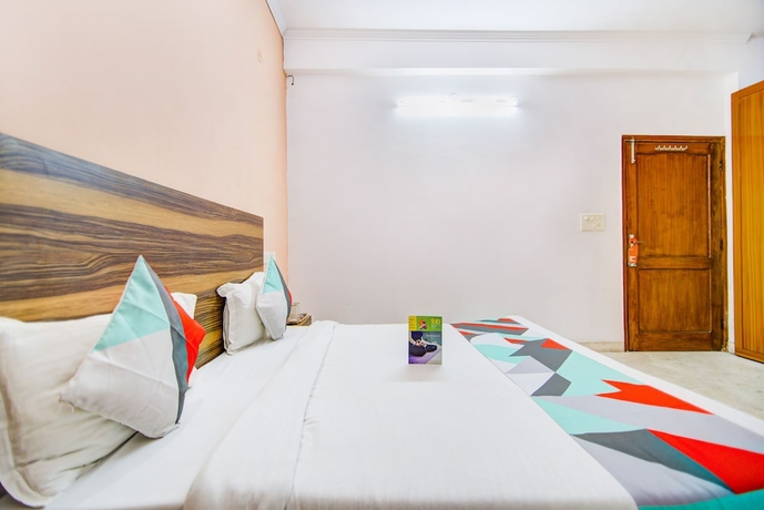 Imagen de la habitación del Hotel FabExpress Sky Residency. Foto 12