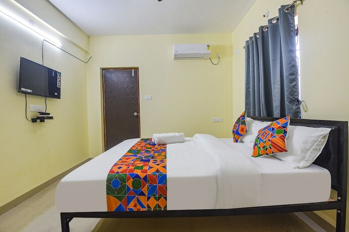 Imagen de la habitación del Hotel FabExpress Symphony Homes, Calangute Beach. Foto 20
