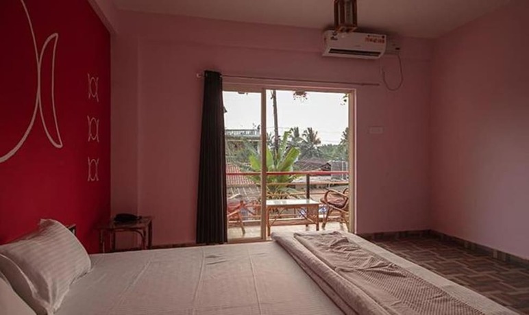 Imagen general del Hotel FabExpress The Voyage, Morjim. Foto 2