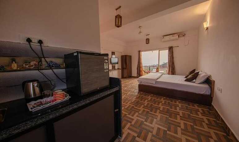 Imagen general del Hotel FabExpress The Voyage, Morjim. Foto 5