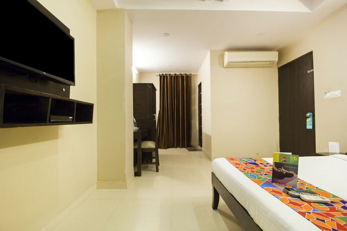 Imagen general del Hotel FabExpress Travelers Lodge. Foto 9