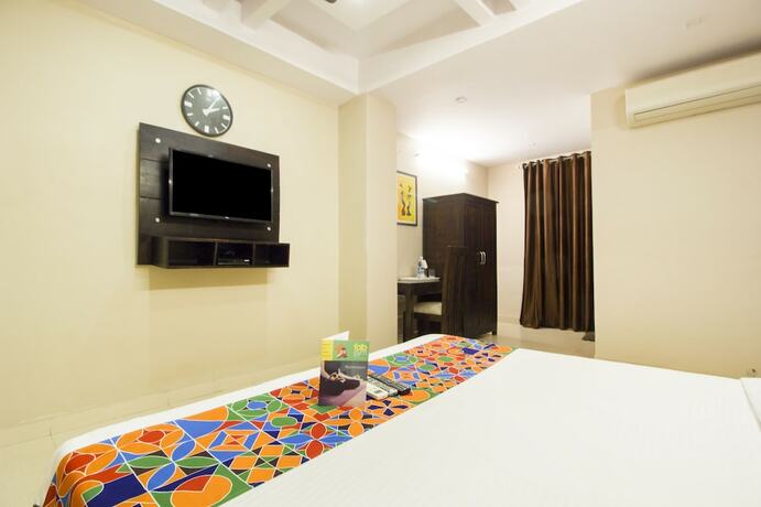 Imagen general del Hotel FabExpress Travelers Lodge. Foto 10