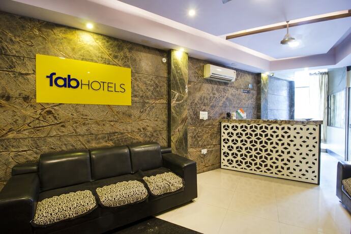Imagen general del Hotel FabExpress Travelers Lodge. Foto 11