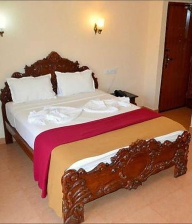 Imagen general del Hotel FabExpress VT Resort With Pool, Calangute Beach. Foto 6