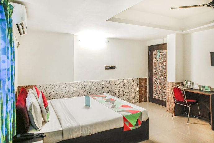 Imagen de la habitación del Hotel FabExpress Vinita Welcome. Foto 9