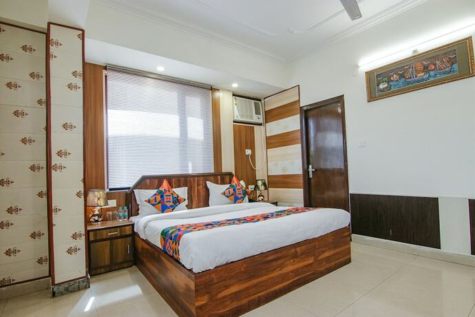 Imagen de la habitación del Hotel FabExpress Vistara Grand. Foto 19