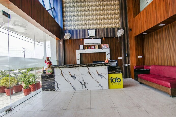 Imagen general del Hotel FabExpress Vistara Grand. Foto 13