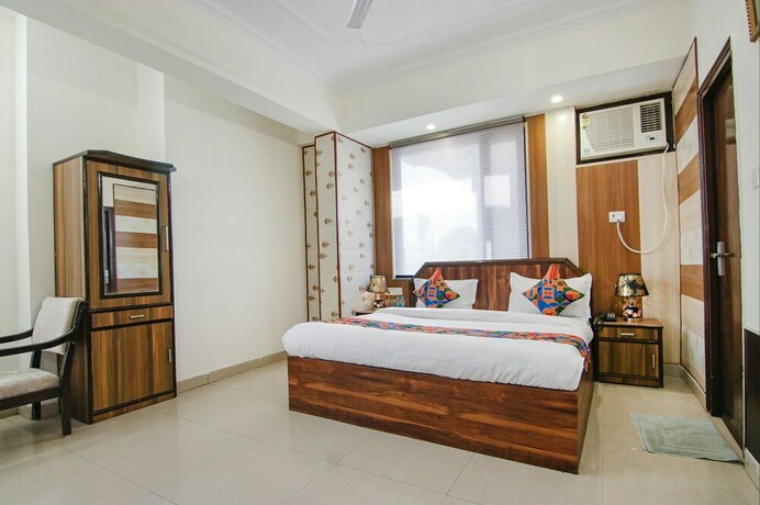 Imagen de la habitación del Hotel FabExpress Vistara Grand. Foto 20