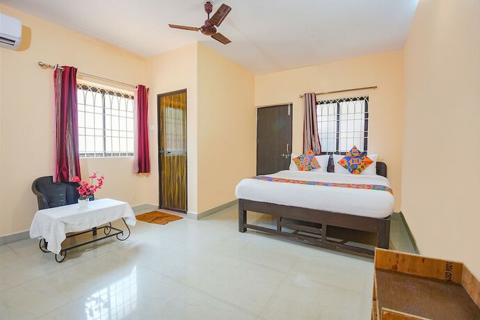 Imagen general del Hotel FabExpress Yash Prapti, Saligao. Foto 1
