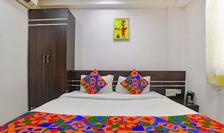 Imagen general del Hotel FabGrand Raj. Foto 10