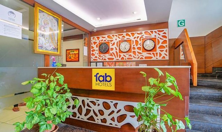 Imagen general del Hotel FabGrand Raj. Foto 12