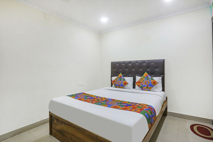 Imagen de la habitación del Hotel FabGreenland Classic. Foto 17