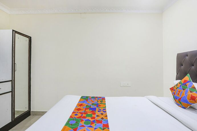 Imagen general del Hotel FabGreenland Classic. Foto 4