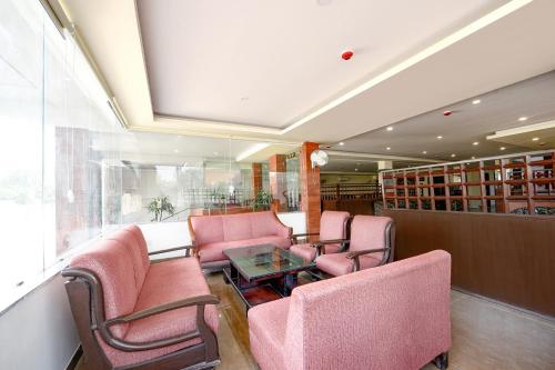 Imagen general del Hotel FabHC Mount View. Foto 5
