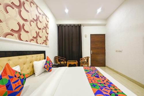 Imagen general del Hotel FabHC Mount View. Foto 10