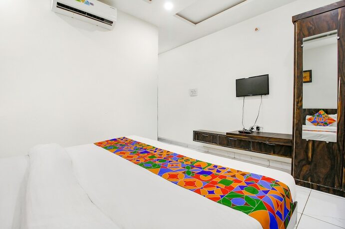 Imagen general del Hotel FabHTC. Foto 6