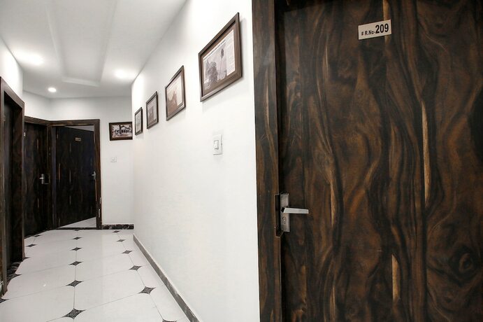 Imagen general del Hotel FabHTC. Foto 17