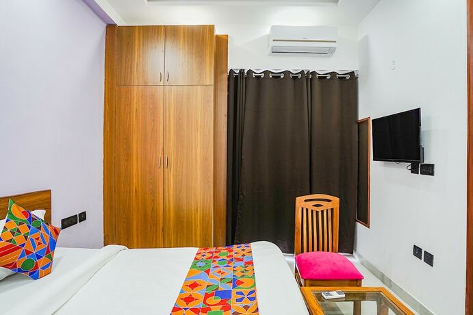 Imagen general del Hotel FabHexa Noida Sector 56. Foto 4