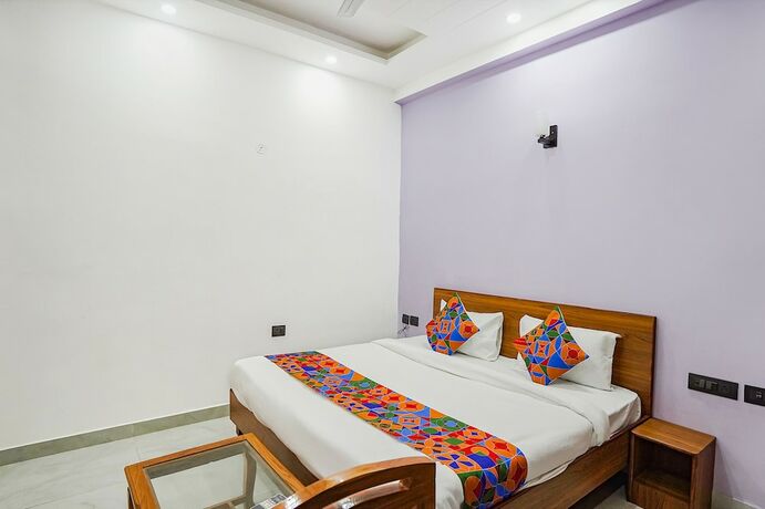 Imagen general del Hotel FabHexa Noida Sector 56. Foto 9