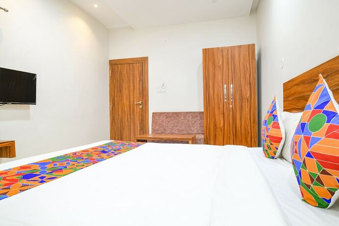 Imagen general del Hotel FabHotel Adiyogi Aura. Foto 2