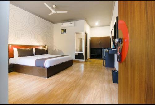 Imagen de la habitación del Hotel FabHotel Bay Breeze. Foto 17