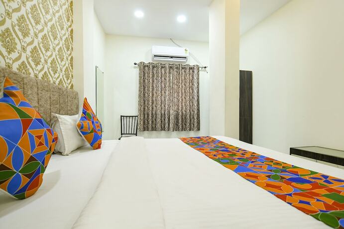 Imagen general del Hotel FabHotel Devs Inn. Foto 1