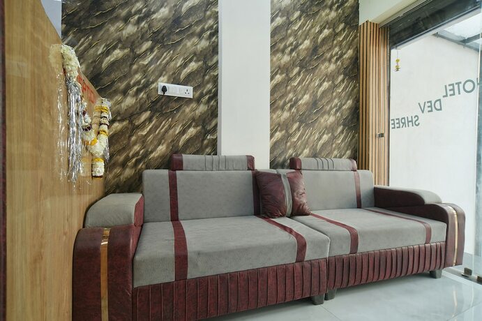 Imagen general del Hotel FabHotel Devs Inn. Foto 2