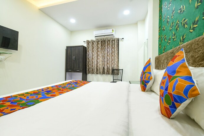 Imagen general del Hotel FabHotel Devs Inn. Foto 5
