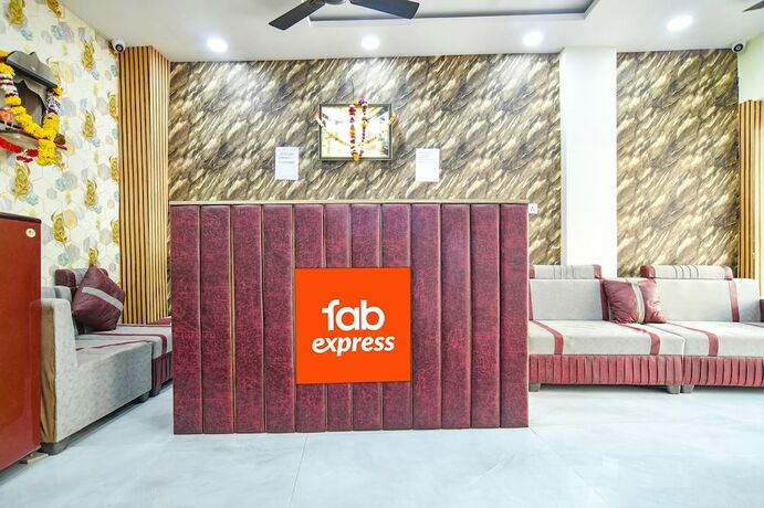 Imagen general del Hotel FabHotel Devs Inn. Foto 9