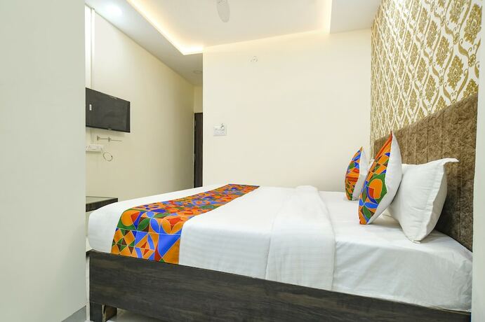 Imagen general del Hotel FabHotel Devs Inn. Foto 10