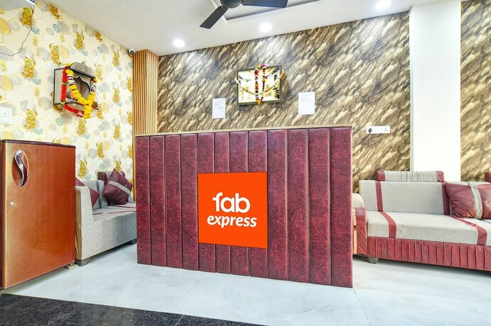 Imagen general del Hotel FabHotel Devs Inn. Foto 14