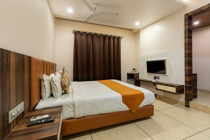 Imagen general del Hotel FabHotel Prime The Bentree. Foto 5