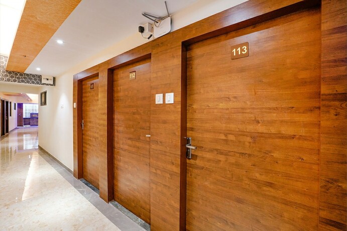 Imagen general del Hotel FabHotel Saineel I. Foto 11