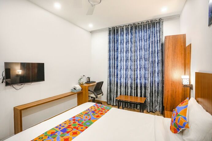 Imagen general del Hotel FabIndirapuram By SBG. Foto 4