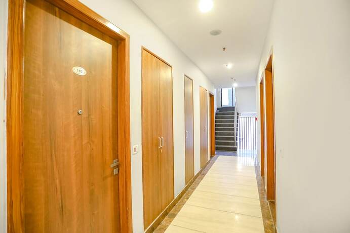 Imagen general del Hotel FabIndirapuram By SBG. Foto 7