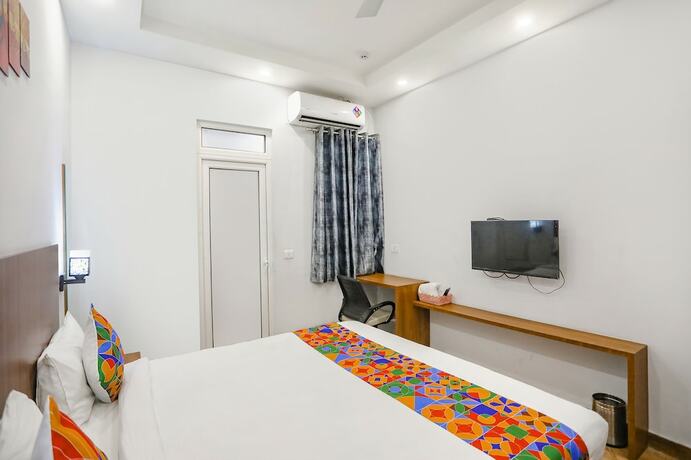 Imagen general del Hotel FabIndirapuram By SBG. Foto 10