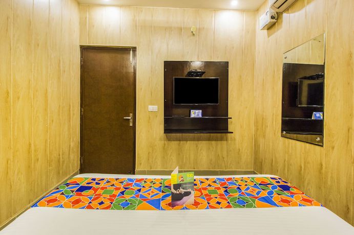 Imagen de la habitación del Hotel FabJannat. Foto 3