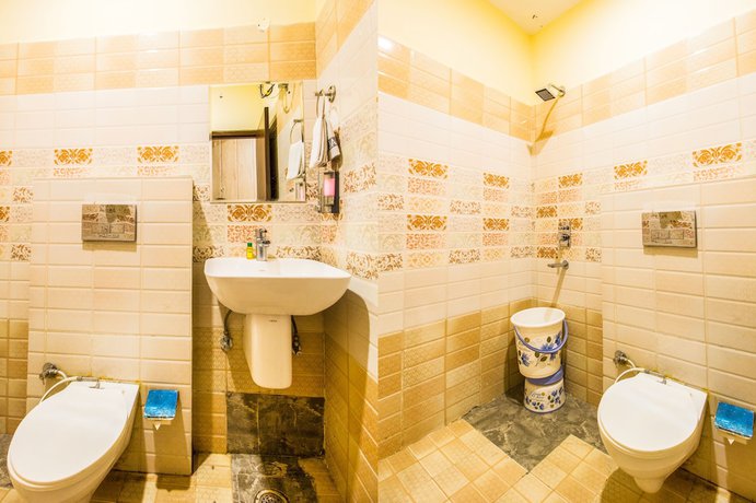 Imagen de la habitación del Hotel FabJannat. Foto 11