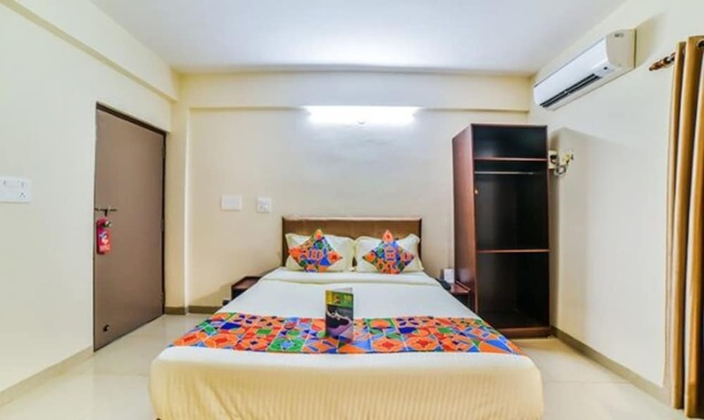 Imagen general del Hotel FabK7 Trends With Pool, Baga Beach. Foto 3