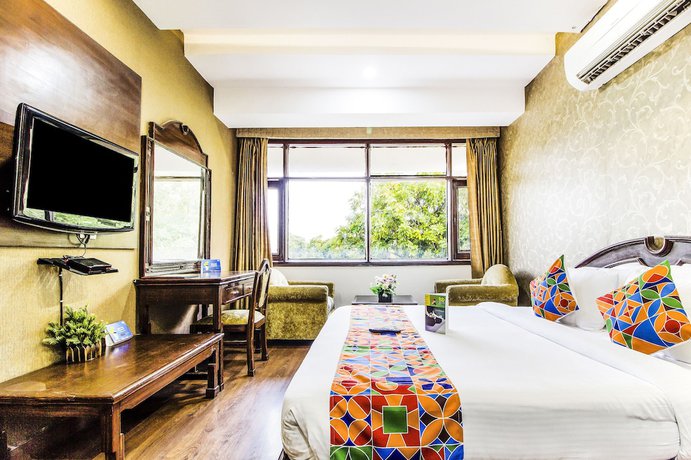 Imagen de la habitación del Hotel FabLe Monarque Piccadily Chowk. Foto 6