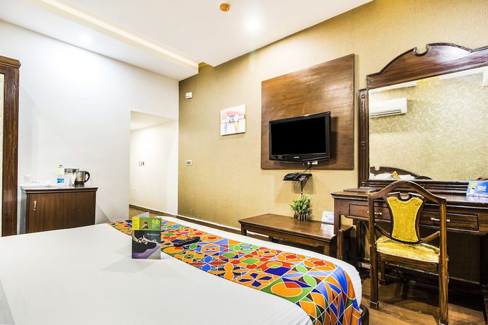 Imagen de la habitación del Hotel FabLe Monarque Piccadily Chowk. Foto 11