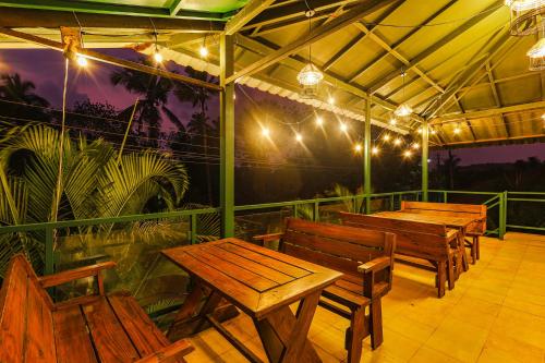 Imagen general del Hotel FabMoon Bliss Beach Resort. Foto 15